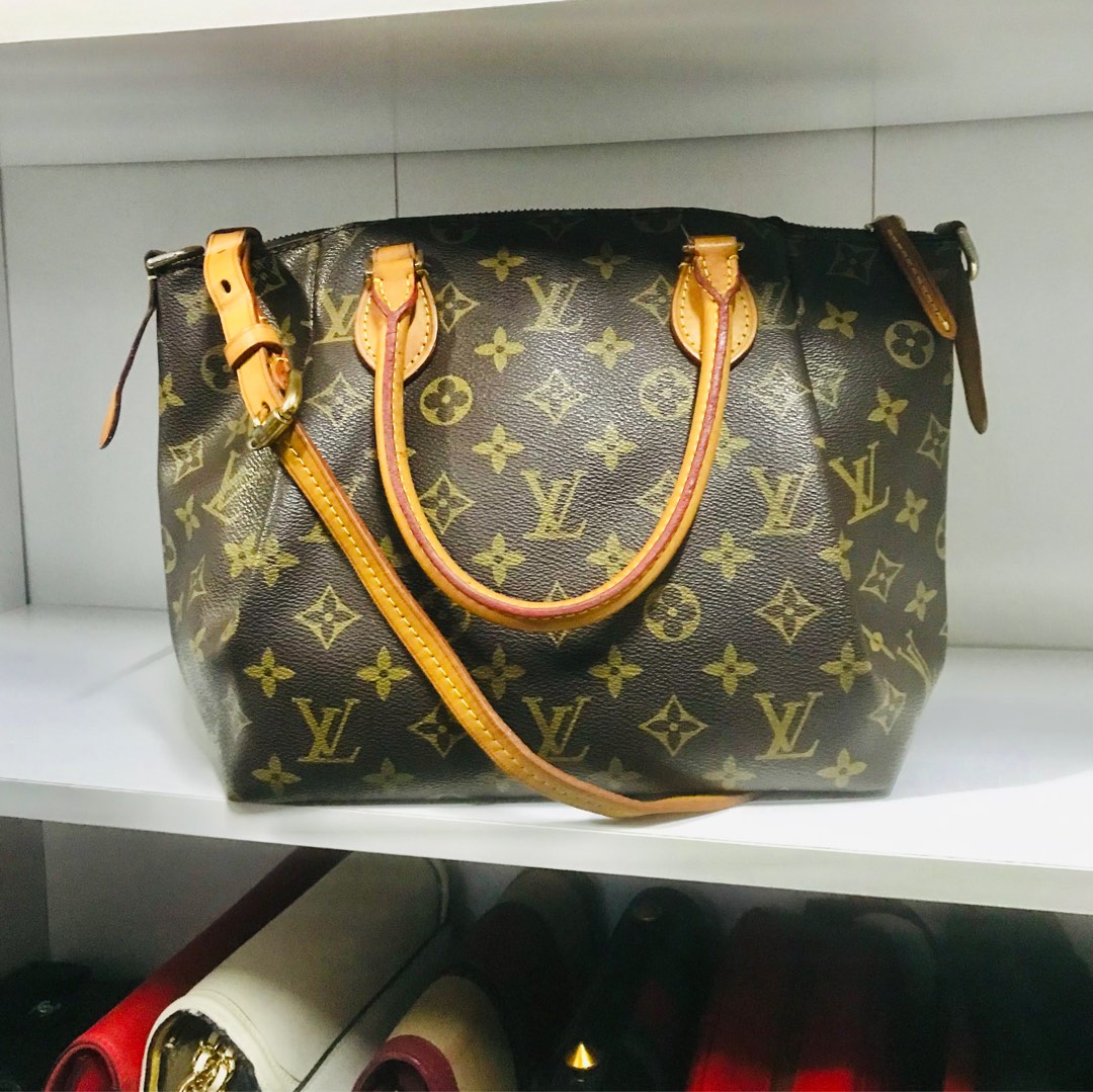 LV Handbag putih, Luxury, Bags & Wallets on Carousell