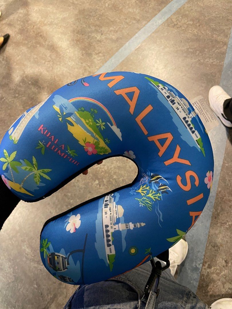 Ushaped / Neckrest / Neck Pillow ( Malaysia Airline / Airasia