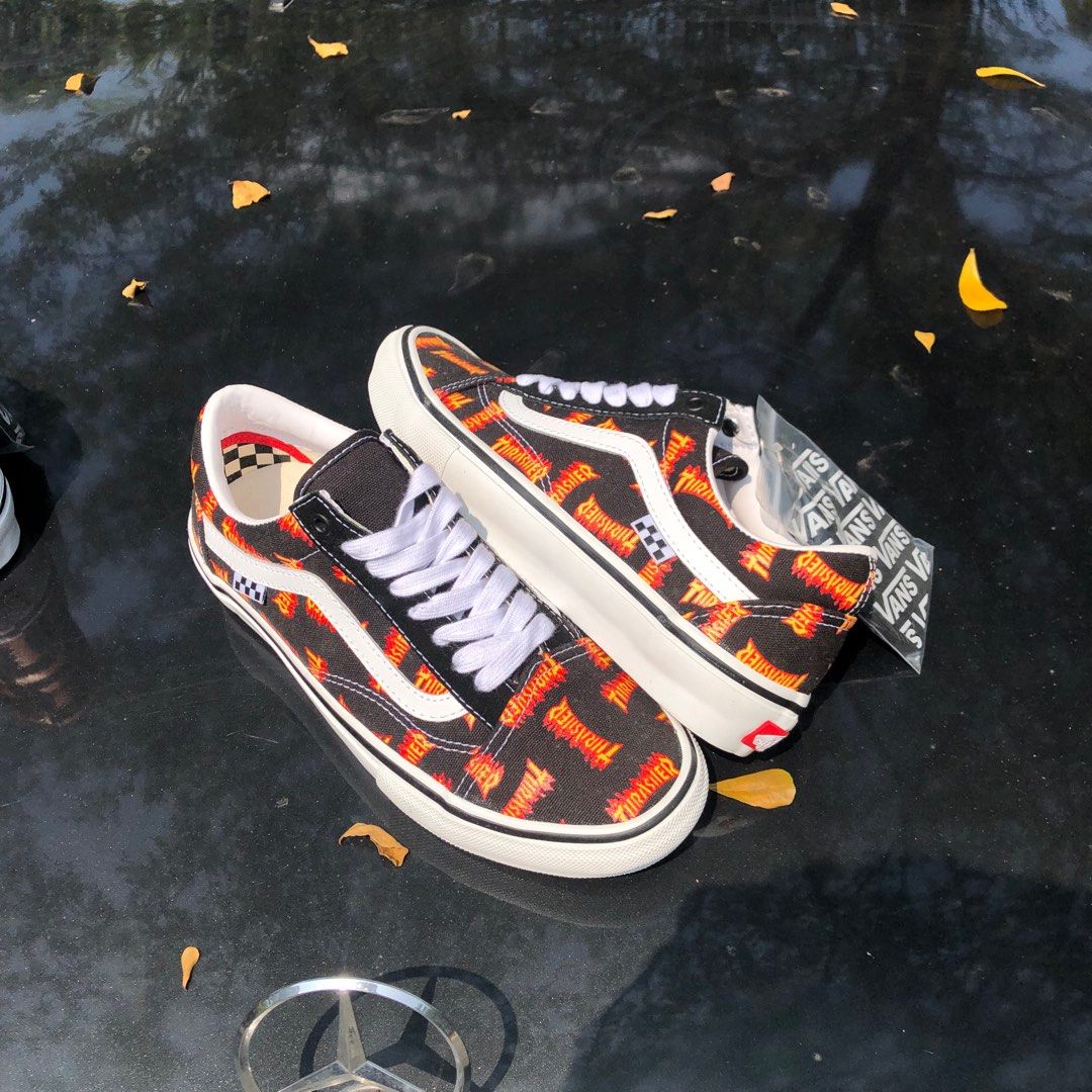 Sepatu vans x thrasher sales