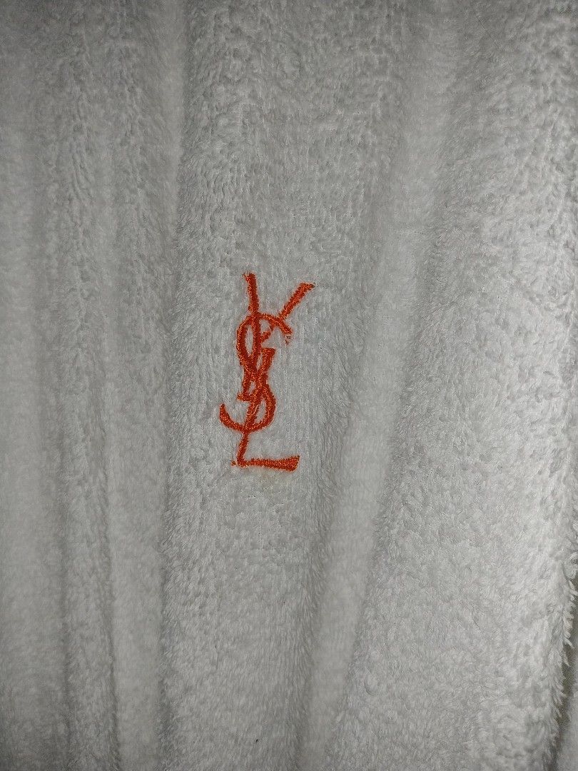 Vintage YSL bathrobe (Category: Activewear) located in Caloocan City. Submitted by rodjean0814-25739 (Listing ID 1244226687, Image 2). Description: excellent-as new with some stains with pockets medium on tag.