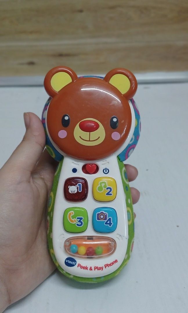 Vtech baby peek cheap & play phone