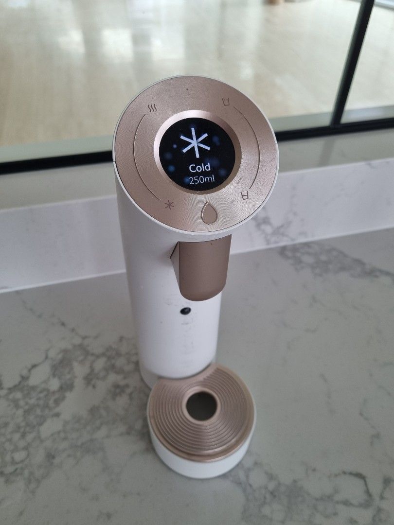 Wells water dispenser system, TV & Home Appliances, Kitchen Appliances