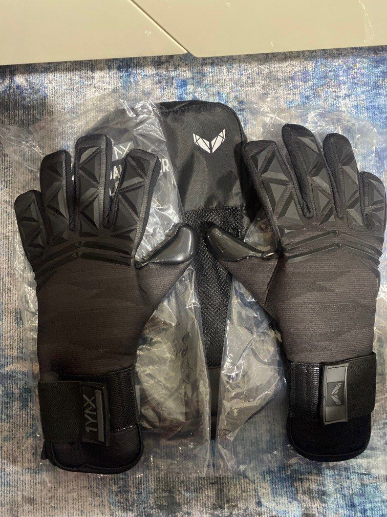 1ynx sale gk gloves