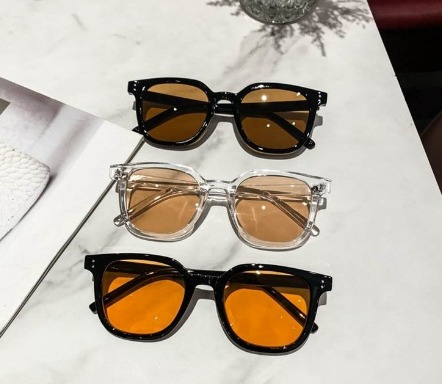 2023 New Korean Square Semi-Transparent Sunglasses for Men and