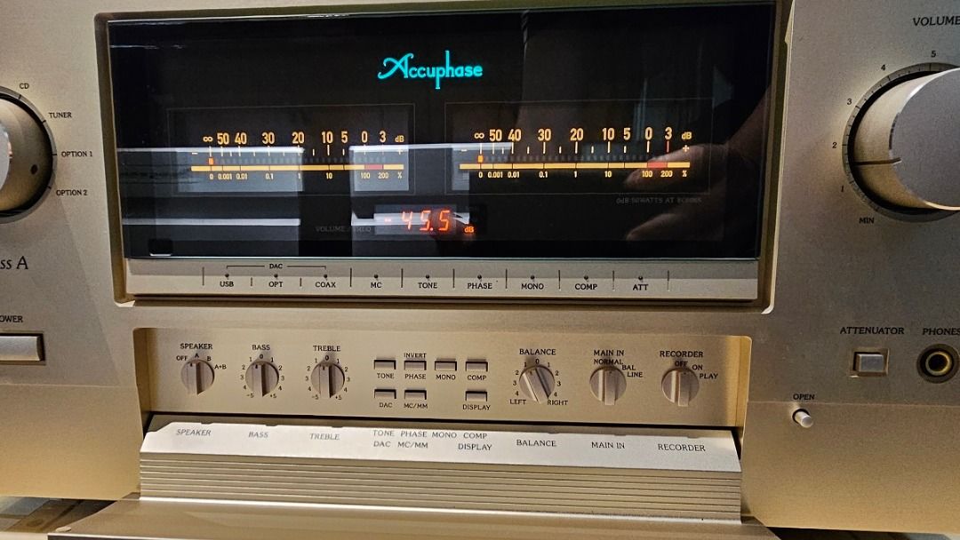 Accuphase E800 (price reduced), Audio, Soundbars, Speakers & Amplifiers