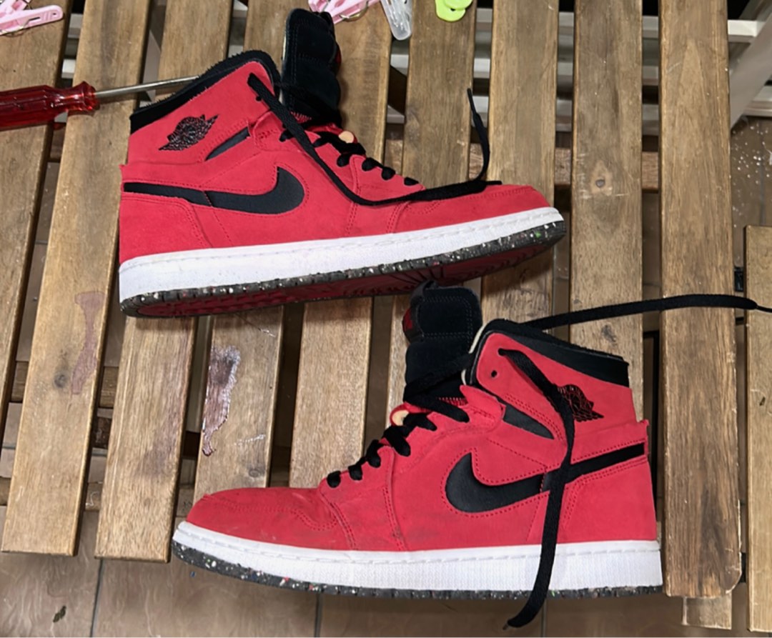 Nike air jordan sales 1 red suede