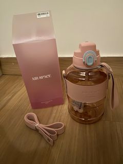 （分類：）位於 。 由 ae_owo 提交（商品編號 1244447829，圖片 1）。簡介： 。