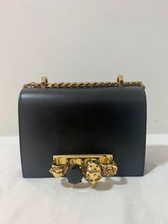 （分類：）位於 。 由 buloobee405201 提交（商品編號 1244360090，圖片 1）。簡介： 。