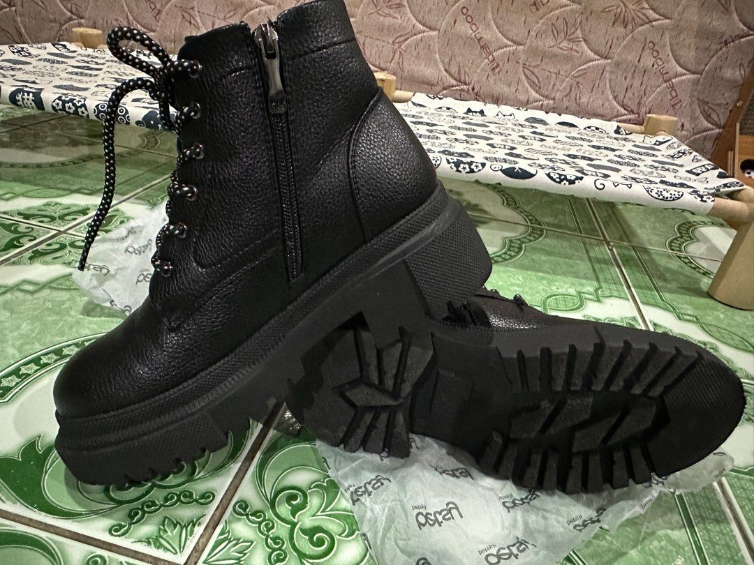 Bamboo lace up boots new arrivals