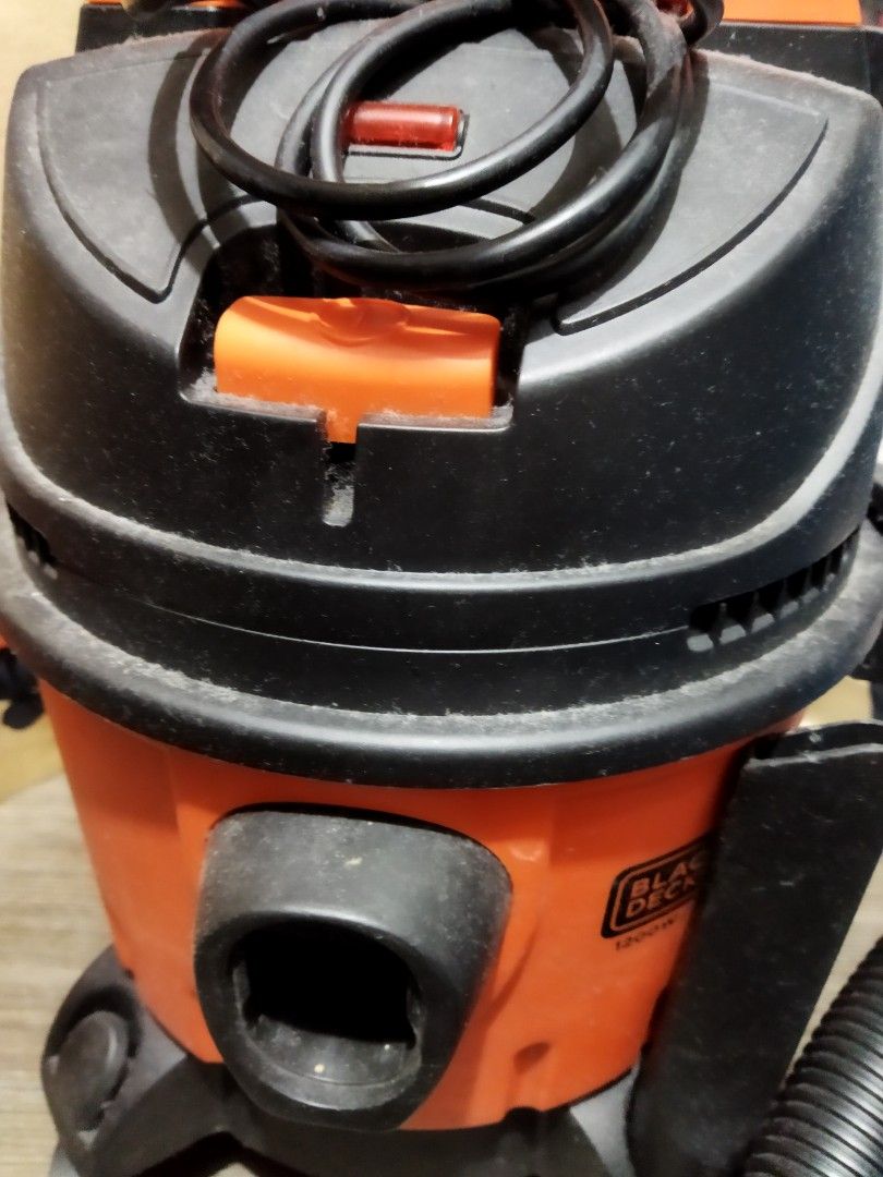 Black and decker vacuum big heavy duty on Carousell
