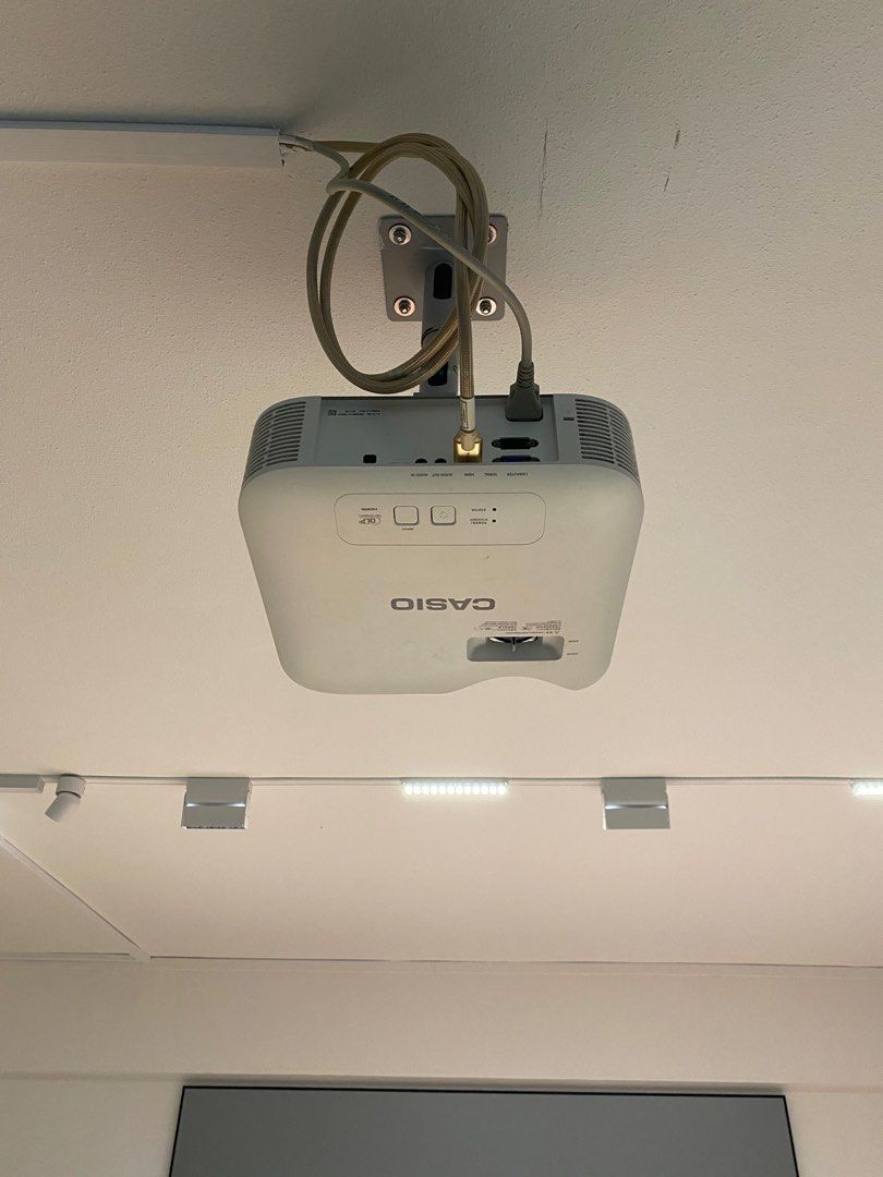 CASIO XJ-V110W projector, TV & Home Appliances, TV & Entertainment ...