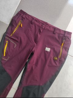 (Kategori: ) berada di . Dikirim oleh VintageThrift.id (ID iklan 1244381235, Gambar 1). Deskripsi: .