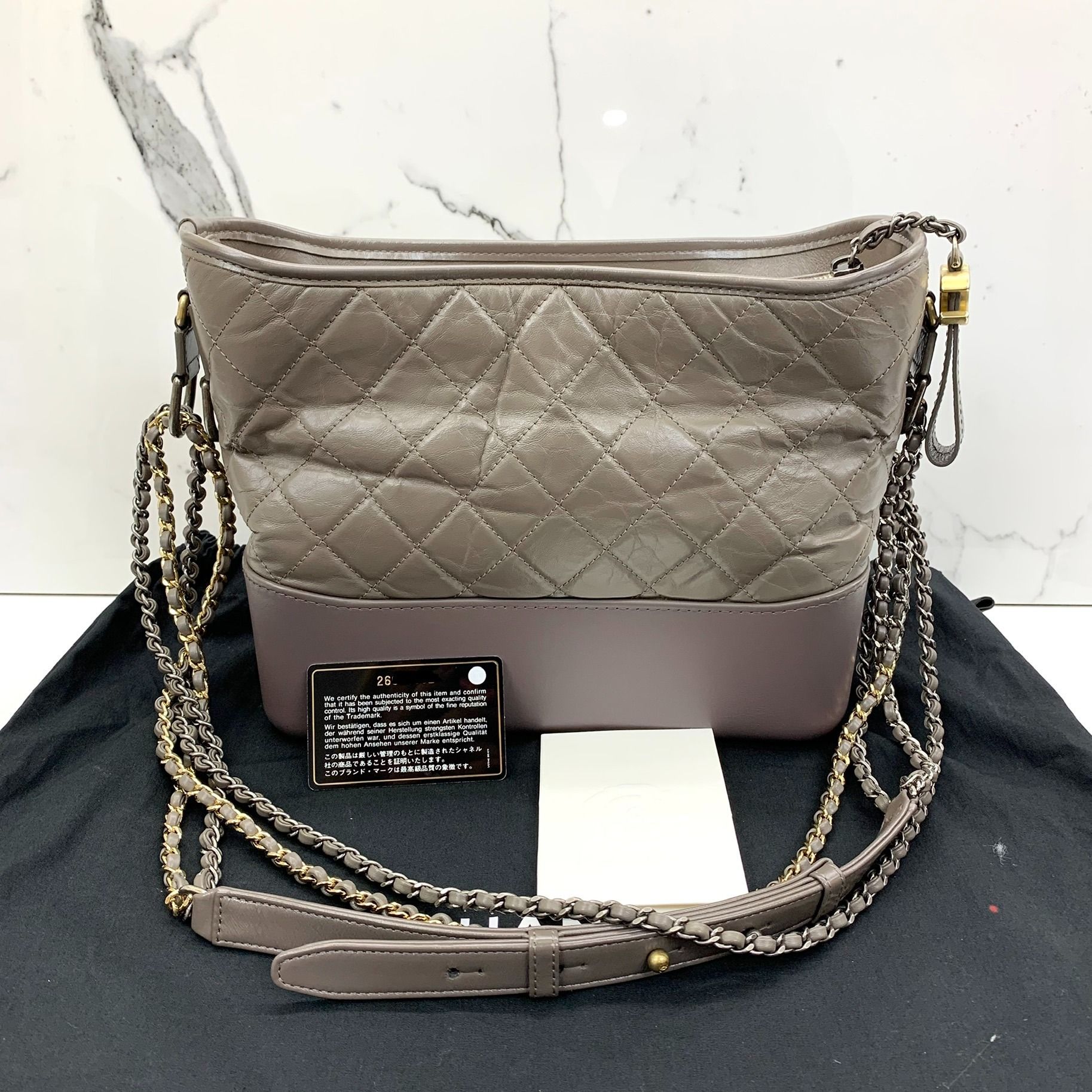 CHANEL A93824 GREY GABRIELL MEDIUM NO.26 W CARD SHOULDER BAG 227035041 KM