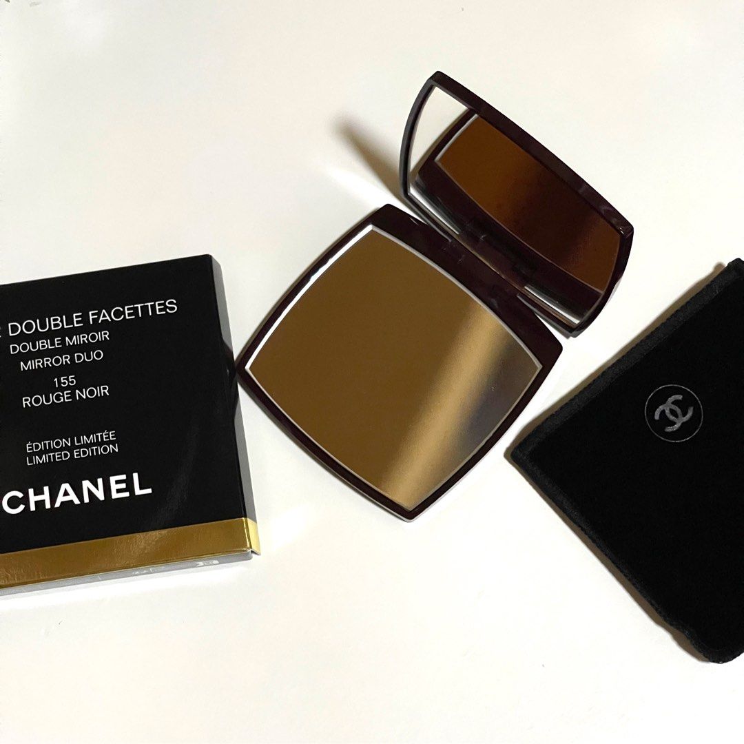 Chanel Brown MIROIR DOUBLE FACETTES Mirror 啡色隨身鏡155 ROUGE NOIR, 美容＆個人護理,  健康及美容- 皮膚護理, 化妝品- Carousell