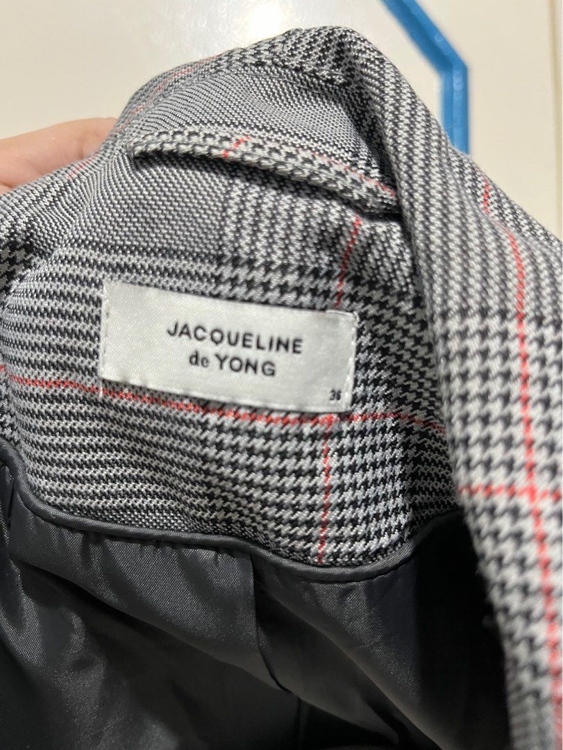 Checked Long Line Blazer (Category: Others Tops) located in Santa Ana. Submitted by sharekyle (Listing ID 1244320105, Image 3). Description: .