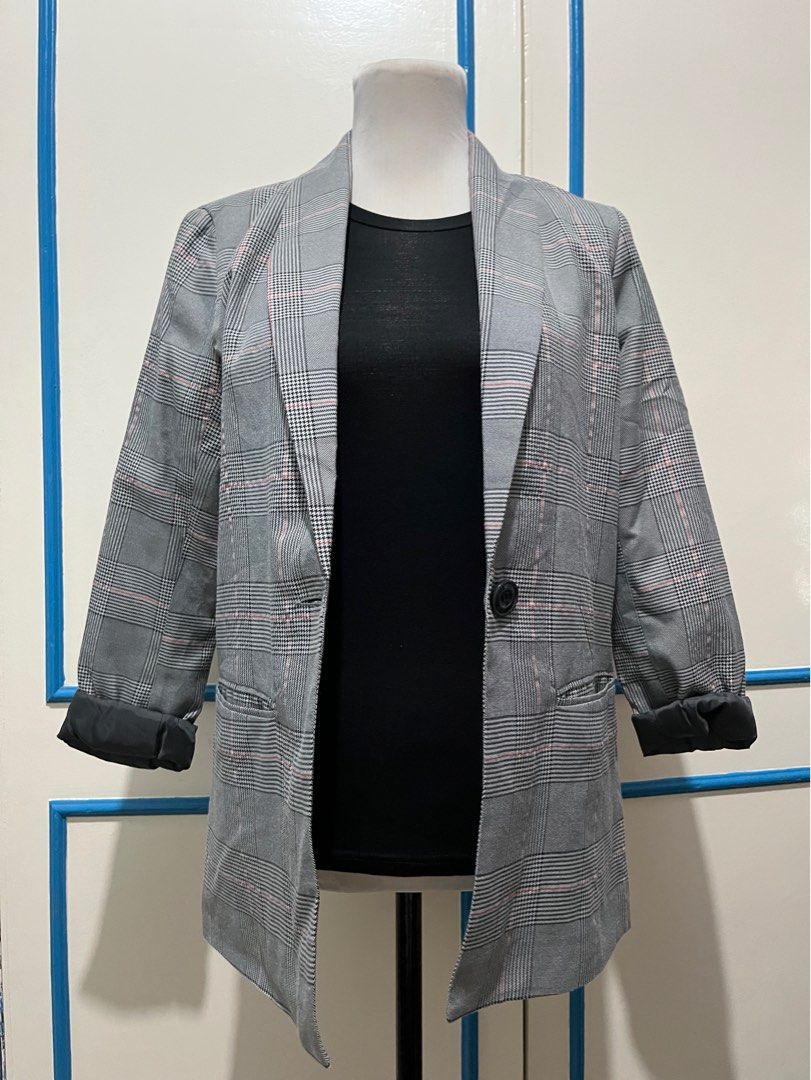 Checked Long Line Blazer (Category: Others Tops) located in Santa Ana. Submitted by sharekyle (Listing ID 1244320105, Image 2). Description: .