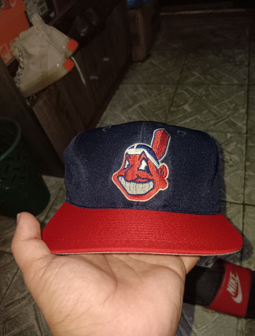 Vintage Cleveland Indians MLB Twill Snapback