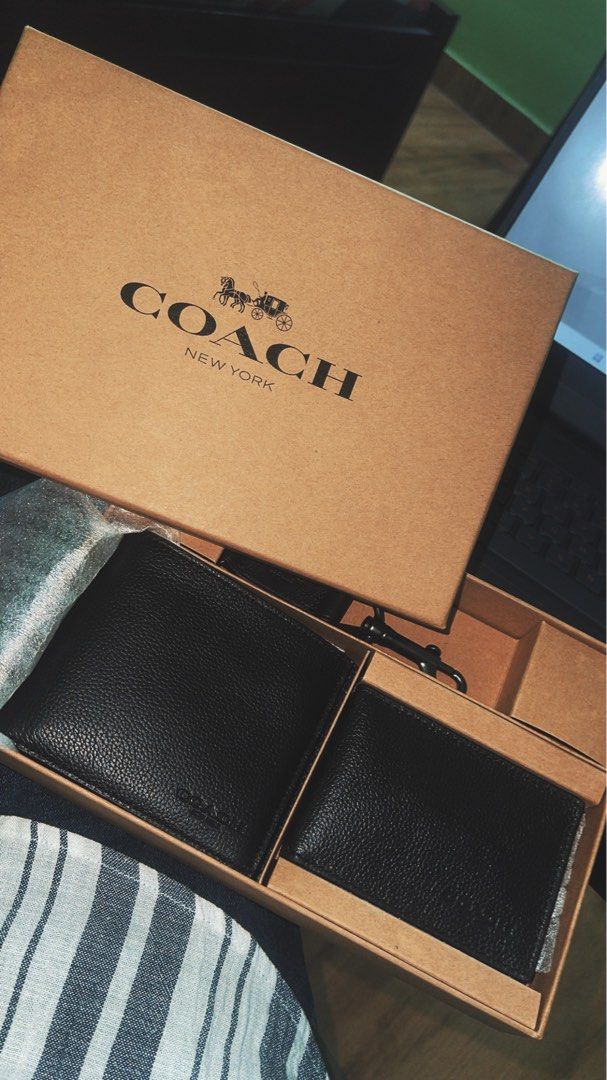 Coach F64118 Black Men s Wallet card holder keyring brand new unused
