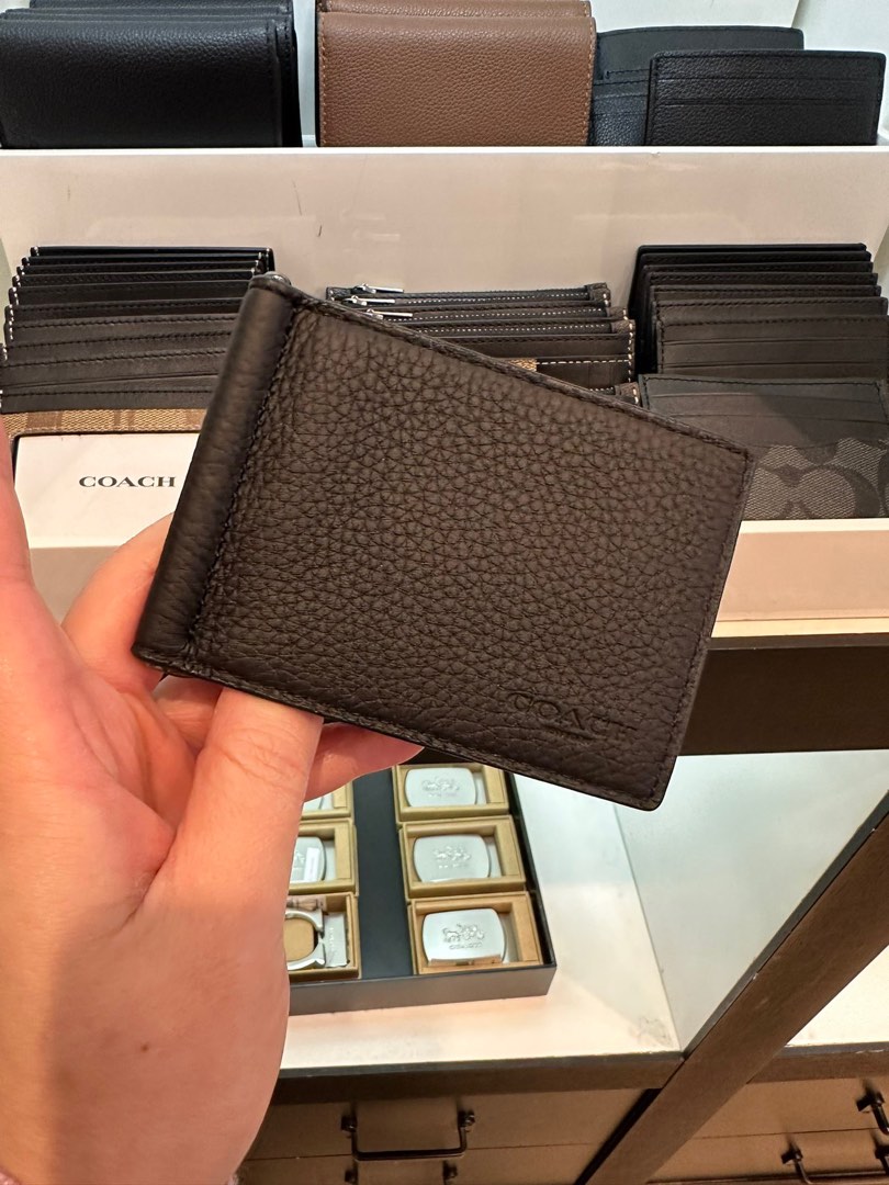 Coach wallet outlet with money clip