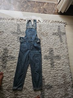(Category: ) located in . Submitted by augmoveoutsale (Listing ID 1244371474, Image 1). Description: .