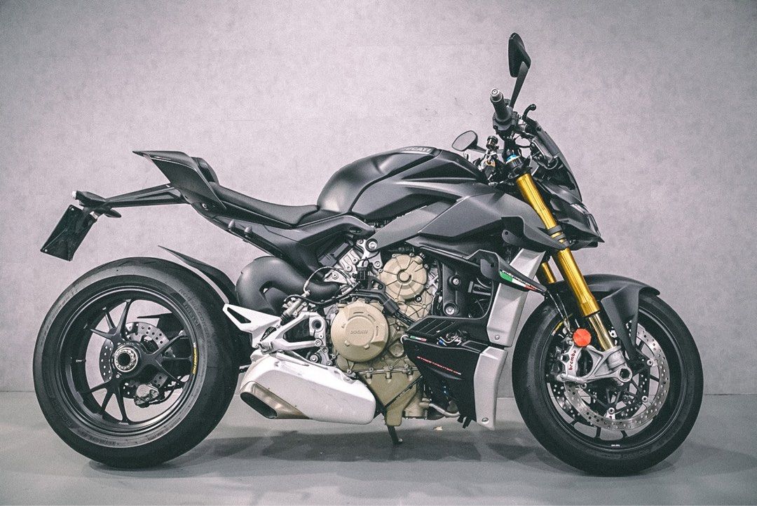 Ducati streetfighter v4 stealth hot sale