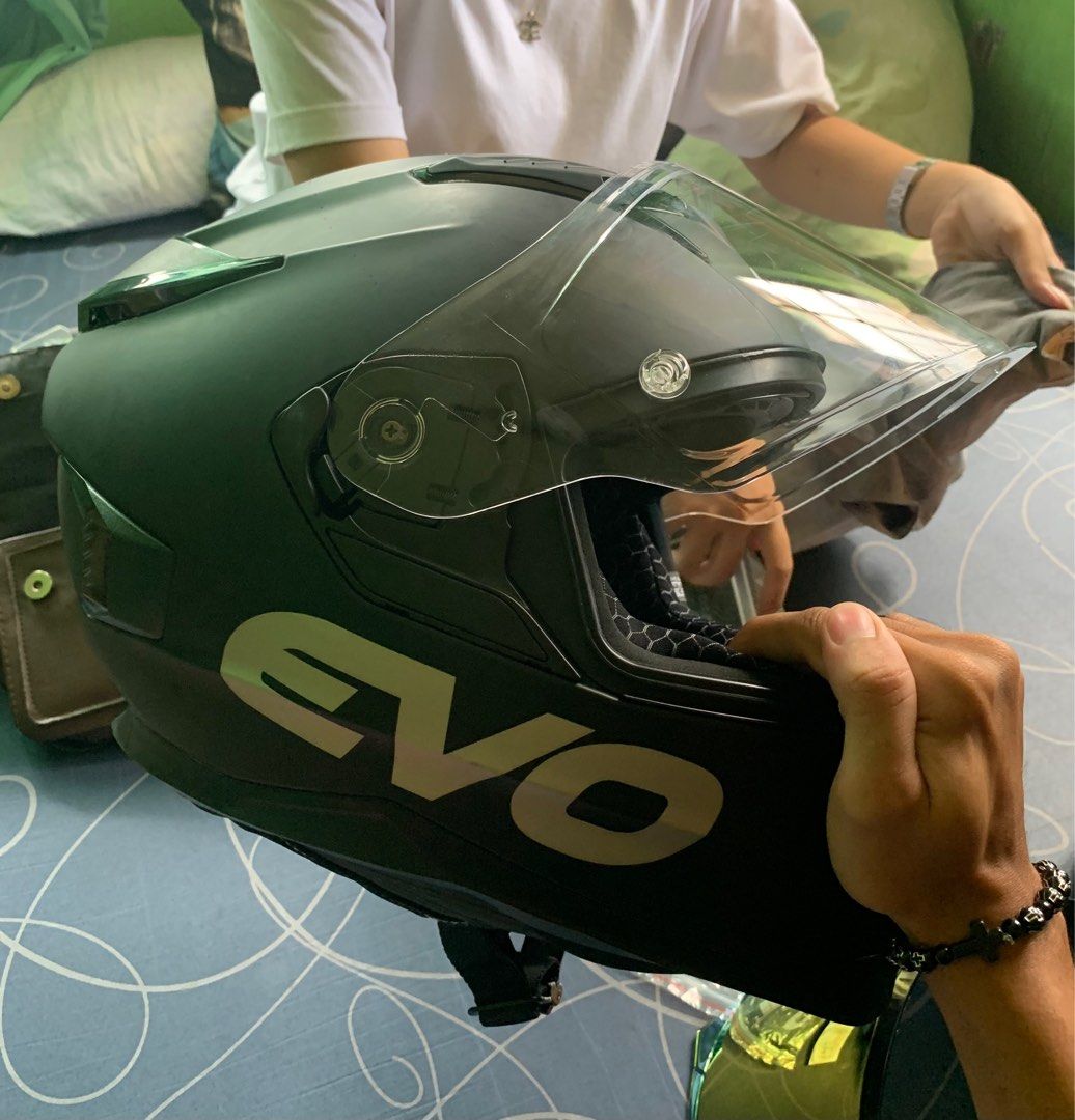 Evo helmet AR 01 on Carousell