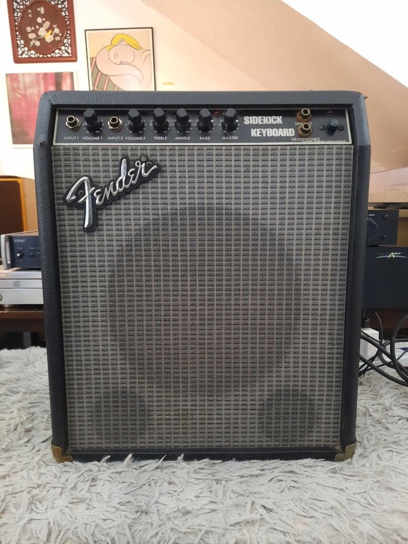 Fender keyboard amplifier