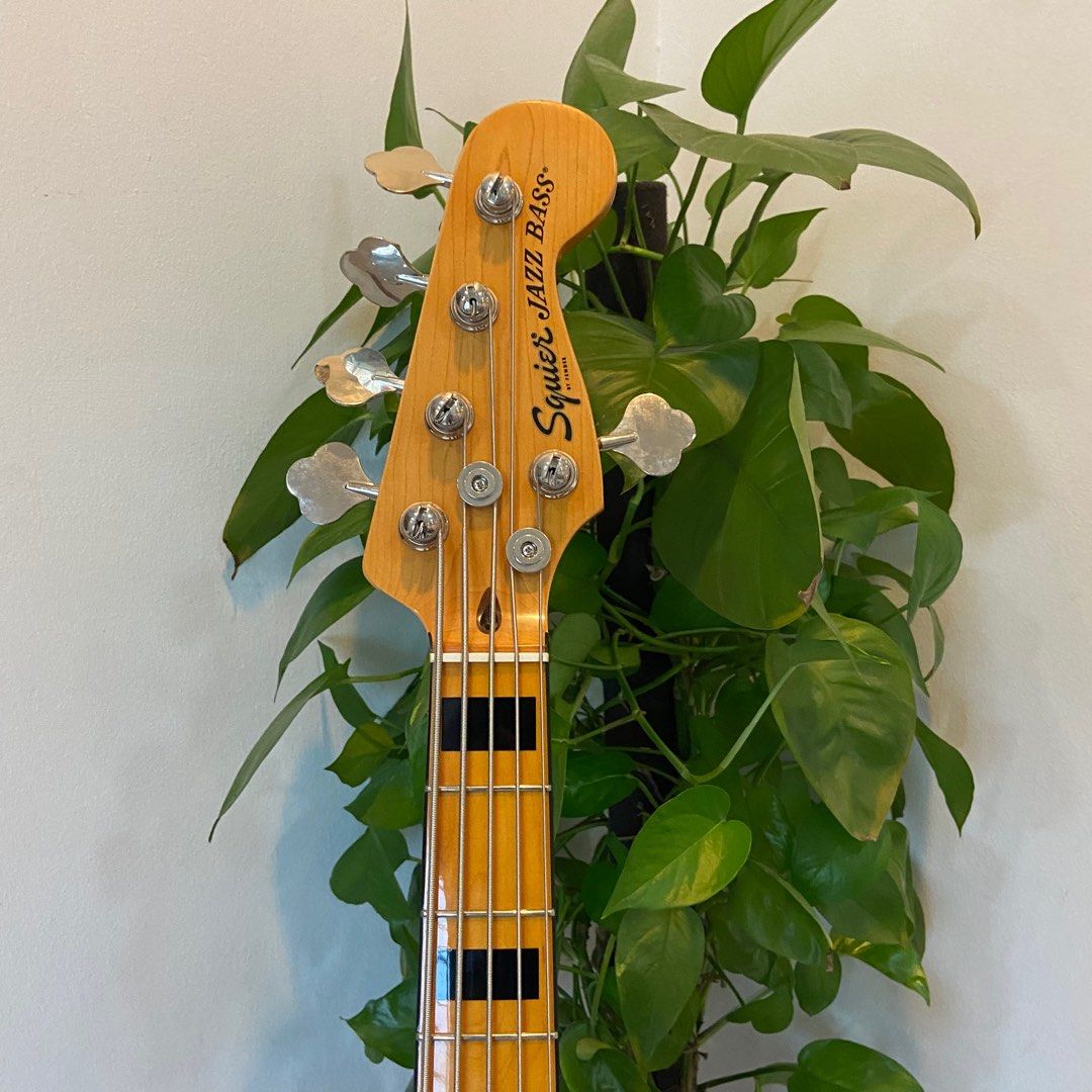 Fender 5 string jazz bass squier classic vibe 70s V 5 string jazz all