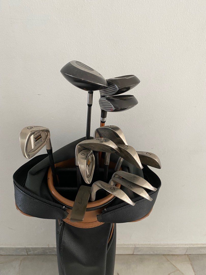 Full Set Golf Titleist Golf Bag with Kunnan Golf Clubs, Sports