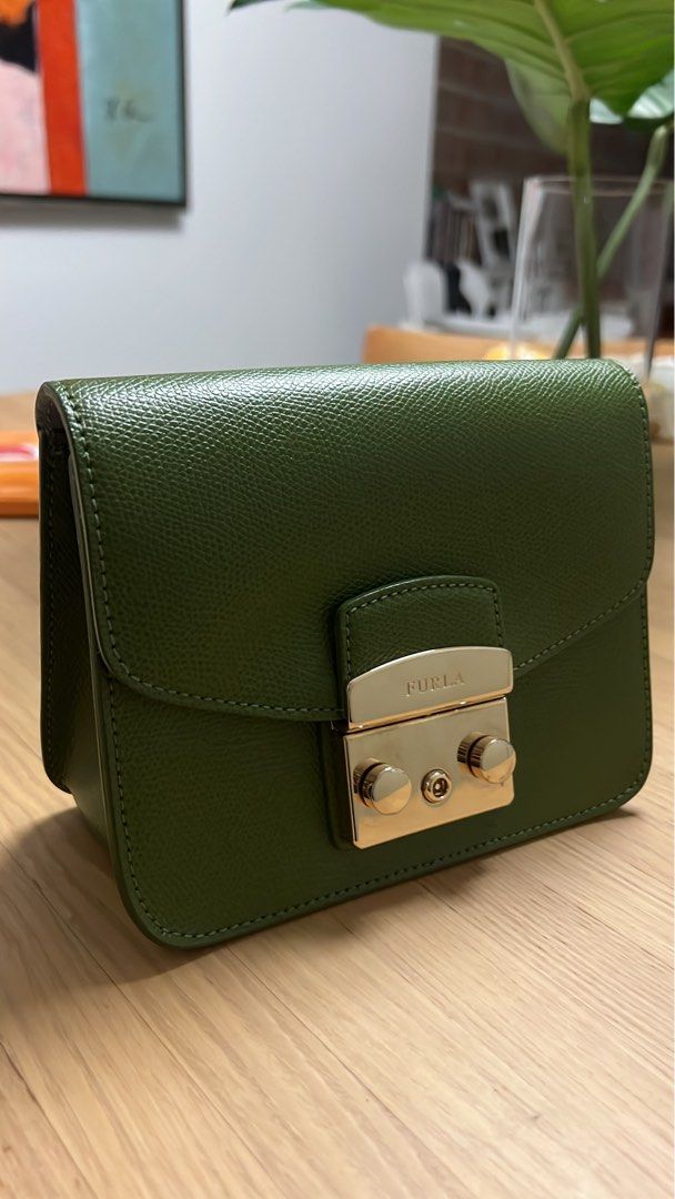 Furla metropolis clearance green