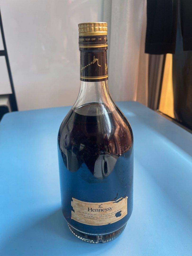Hennessy VSOP 1L, Food & Drinks, Alcoholic Beverages on Carousell