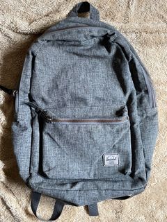 (Category: ) located in . Submitted by kls_clothes (Listing ID 1244325528, Image 1). Description: .
