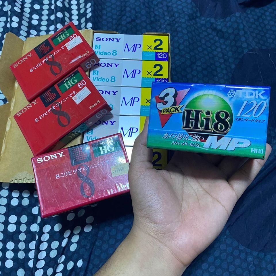 HI8 camcorder / handycam tapes 120min and 60min on Carousell