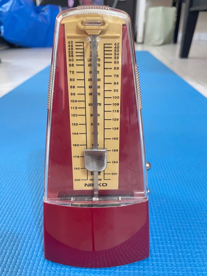 Nikko metronome, madeinJapan, highprecision metronome "Nikko". Standard immovable as a staple