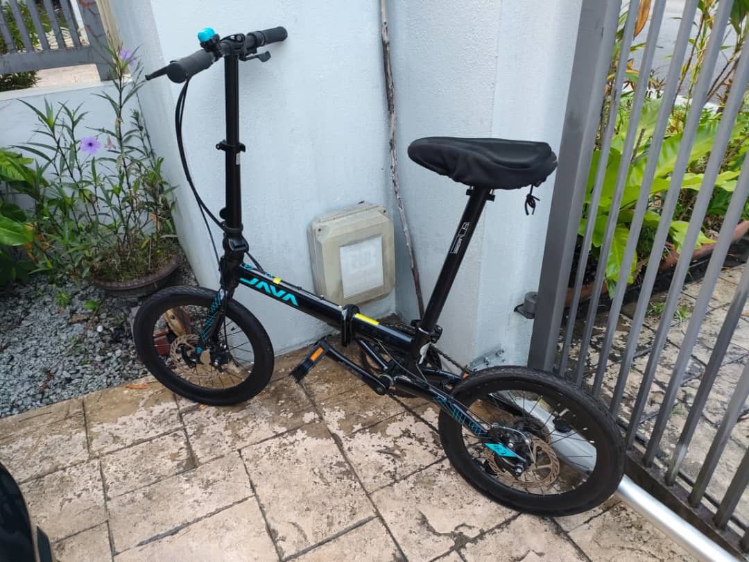 Java X2 Foldable Bike (Category: Bicycles) located in Kuala Lumpur. Submitted by soldier11 (Listing ID 1244441845, Image 1). Description: Java X2 , 16 ins wheels. Condition 8.5/10 Used less than 10times during MCO. PM IF INTERESTED!.