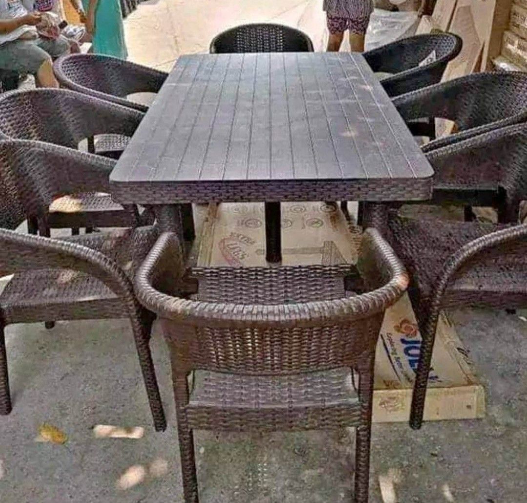 Jolly rattan armchair and table set