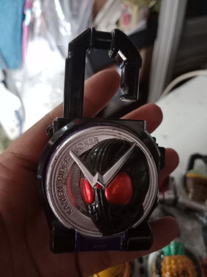 Kamen rider accessories (Category: Action & Battle Toys) located in Silang. Submitted by mel_jb88 (Listing ID 1244403641, Image 2). Description: used Good condition kamen rider for take all.
