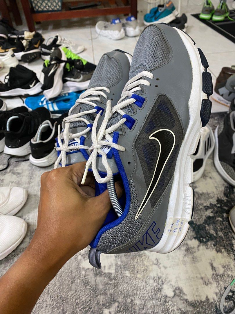 Kasut jogging nike Men s Fashion Footwear Sneakers on Carousell