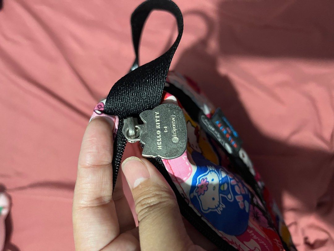 Kipling Hello Kitty (Category: Cross-body Bags) located in San Pedro. Submitted by chinggg2 (Listing ID 1244344356, Image 3). Description: No flaws Used few times.
