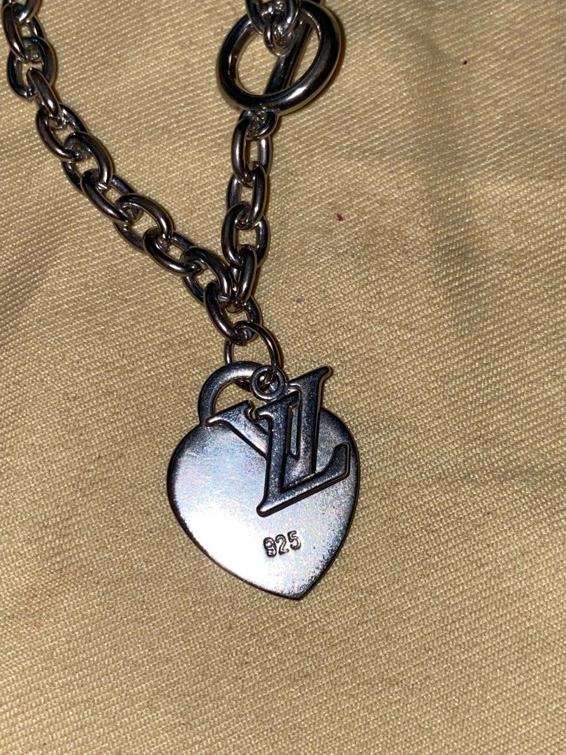Louis Vuitton Logo With Heart Bracelet (Category: Bracelets) located in Quezon City. Submitted by _prelovedxogalore (Listing ID 1244339430, Image 3). Description: .