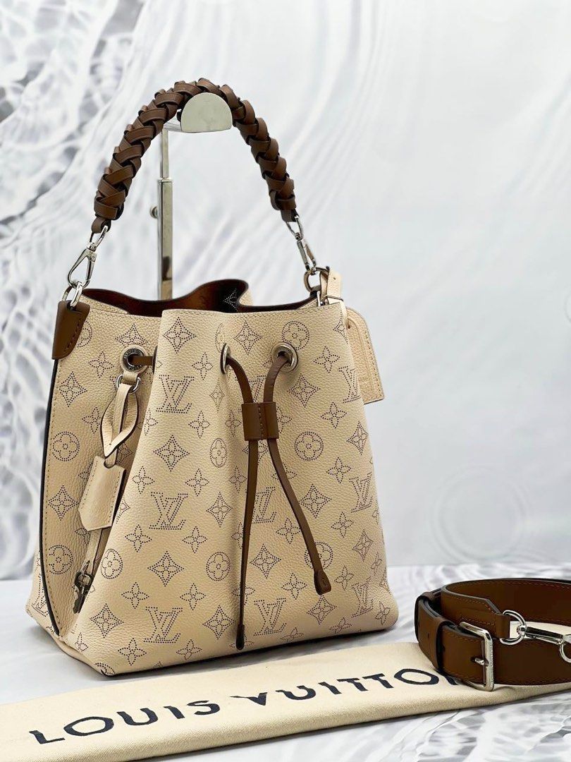Muria mahina louis vuitton deals