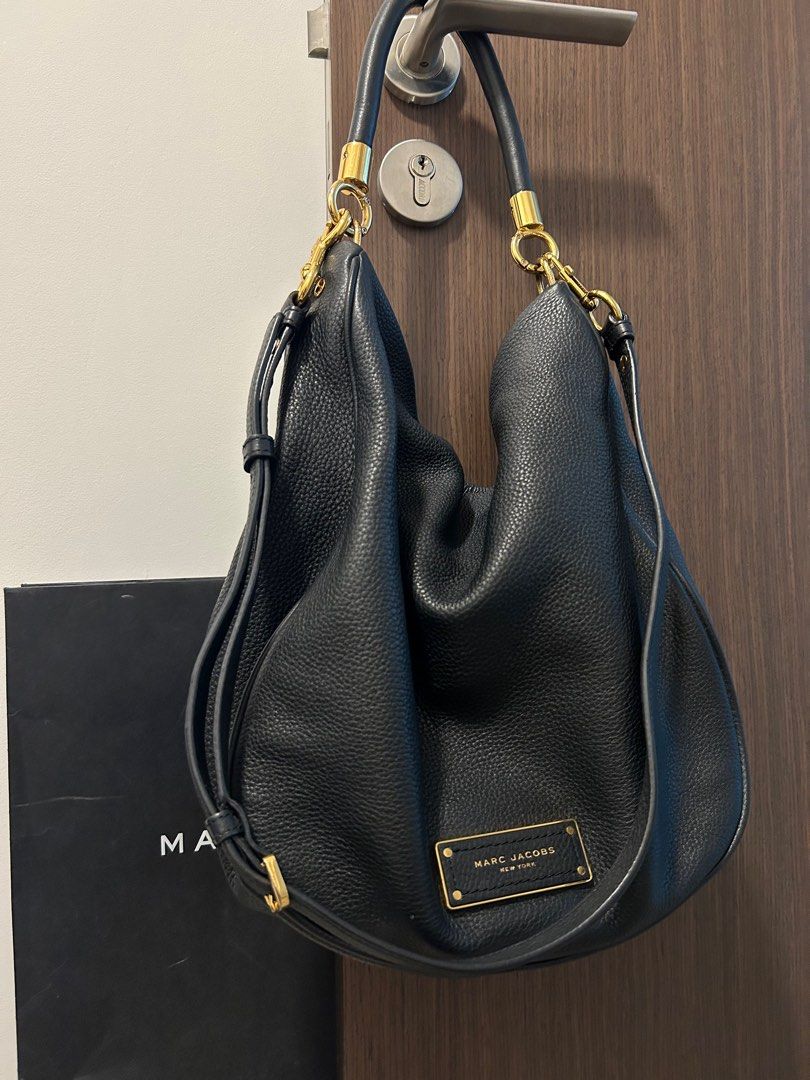 Marc jacobs classic leather shoulder bag sale