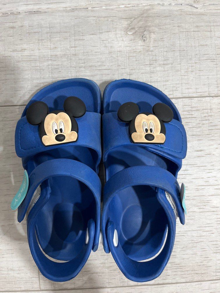 Sandal hotsell mickey mouse