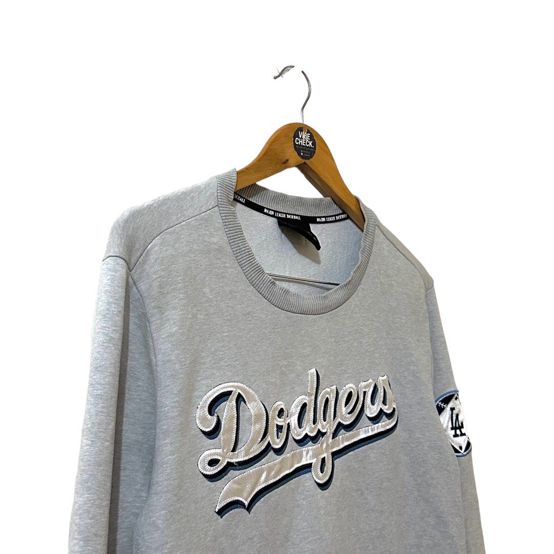 LA Dodgers Gray Sweater, Men's Fashion, Tops & Sets, Hoodies on Carousell