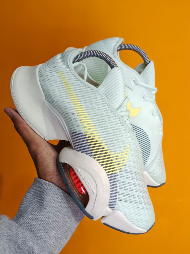 nike tn plus womens