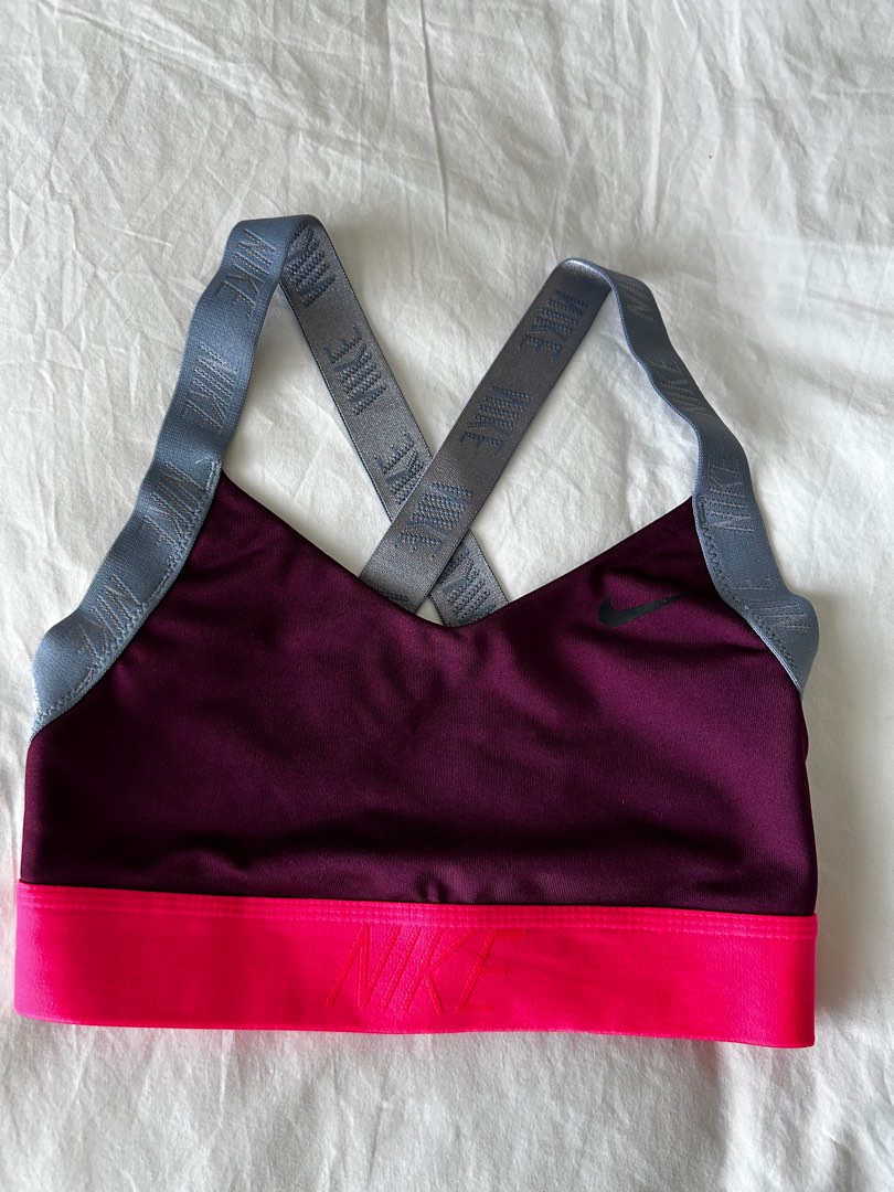 Nike cross back sports bra, Women's Fashion, Activewear on Carousell