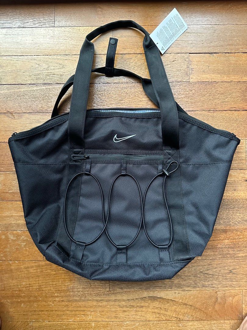 Nike training hotsell tote bag