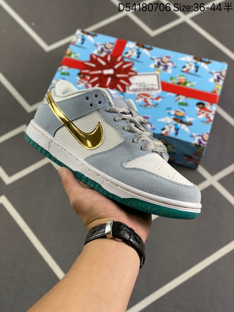 Nike SB Zoom Dunk Low, Men's Fashion, Footwear, Sneakers on Carousell