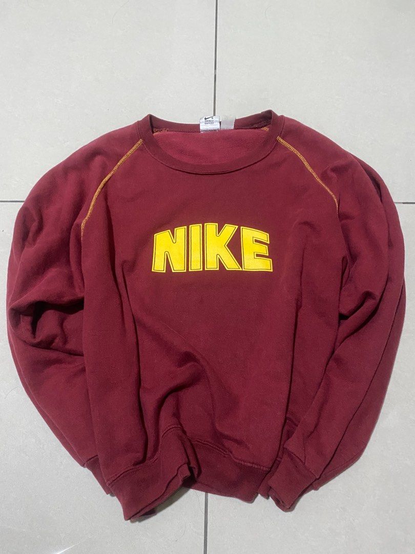 Nike sweatshirt old shop school