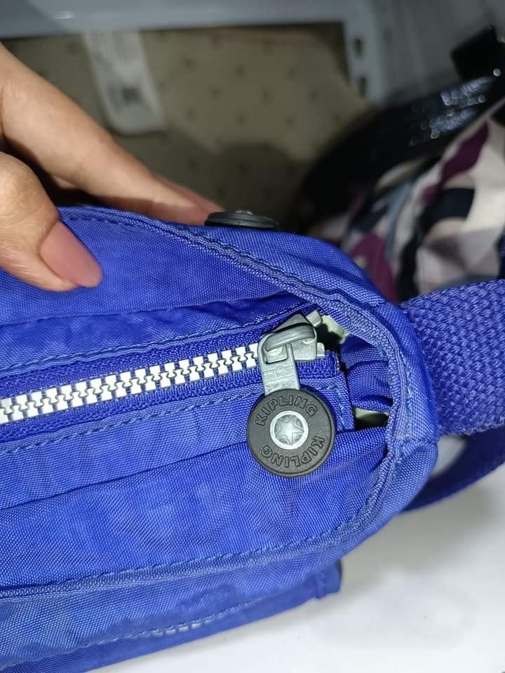How to spot online fake kipling monkey
